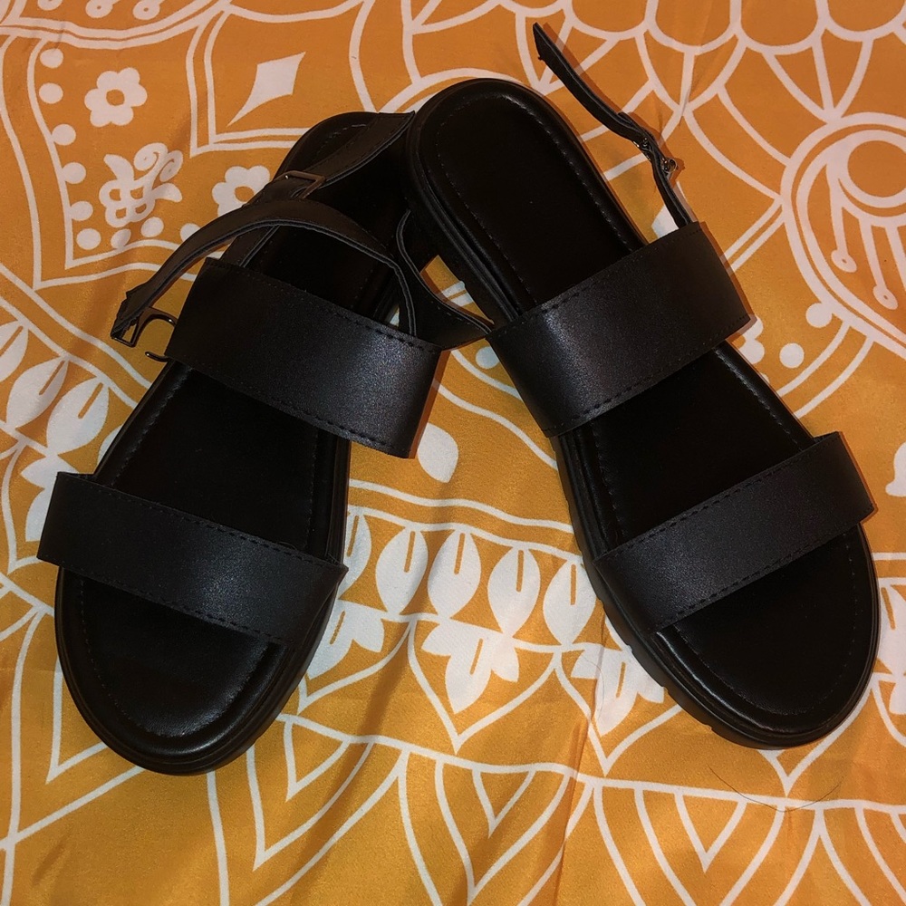 Black strap sandals